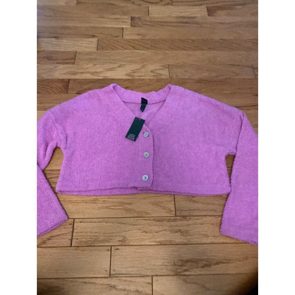 NWT Wild Fable women’s soft purple cropped long sleeve button cardigan sweater L